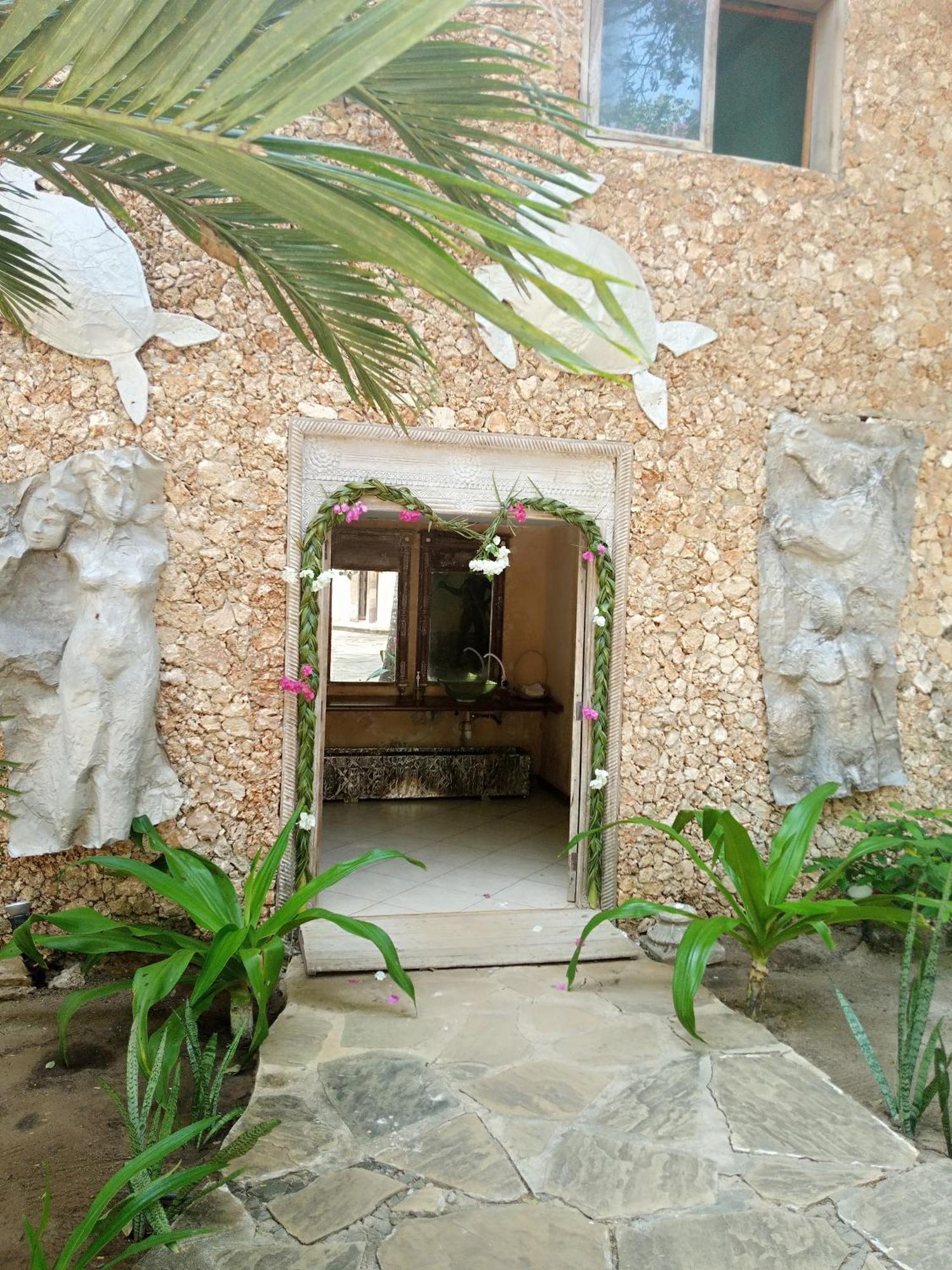 White Elephant Sea Lodge Malindi Eksteriør billede